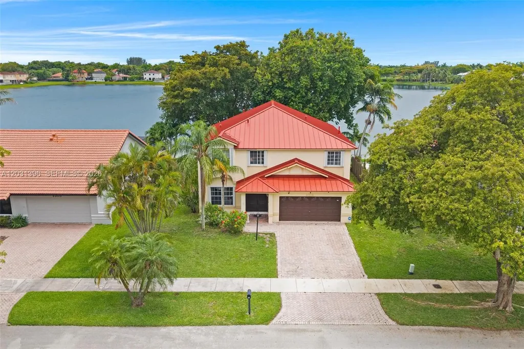 9314 SW 212th Terrace Cutler Bay FL 33189