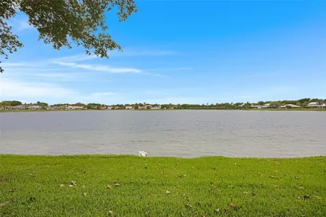 9314 SW 212th Terrace Cutler Bay FL 33189