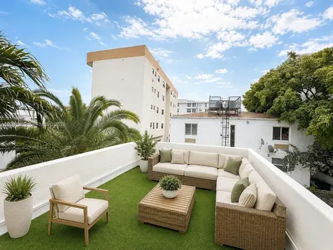 7735 Byron Avenue Miami Beach FL 33141