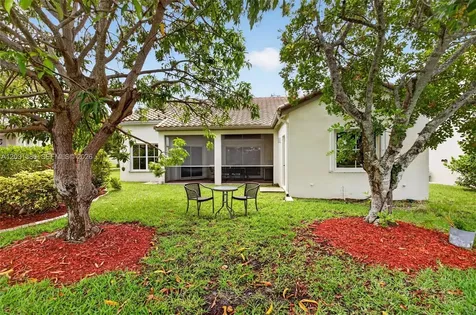 370 Carrington Drive Weston FL 33326