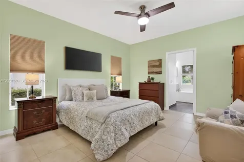 370 Carrington Drive Weston FL 33326