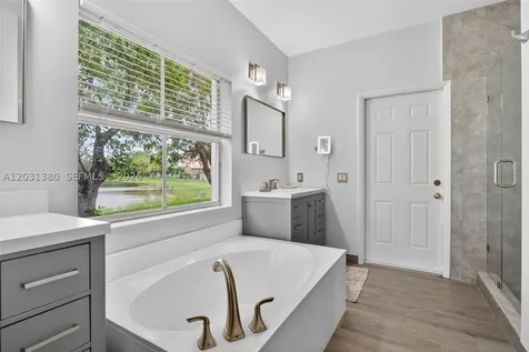 370 Carrington Drive Weston FL 33326