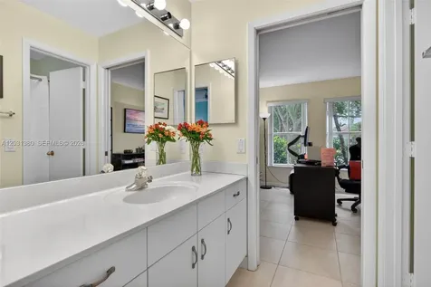370 Carrington Drive Weston FL 33326
