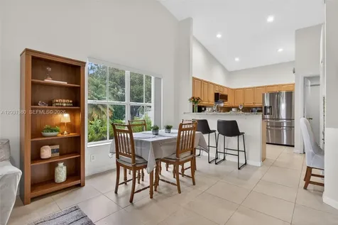 370 Carrington Drive Weston FL 33326