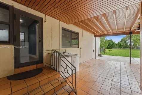 121 SW 71st Avenue Miami FL 33144
