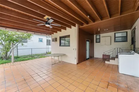 121 SW 71st Avenue Miami FL 33144
