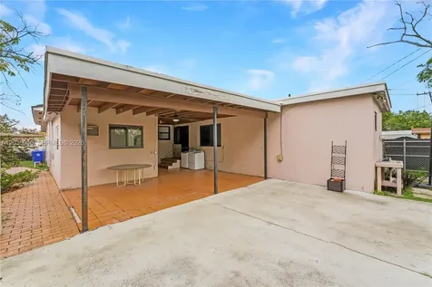 121 SW 71st Avenue Miami FL 33144