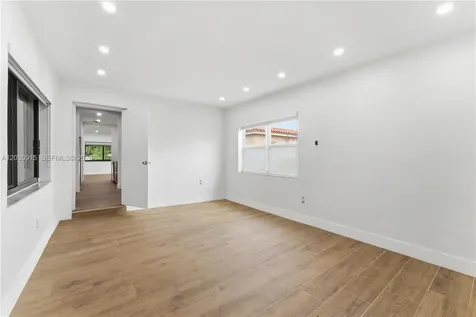 121 SW 71st Avenue Miami FL 33144