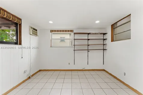 121 SW 71st Avenue Miami FL 33144