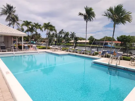 160 Cypress Club Drive Pompano Beach FL 33060