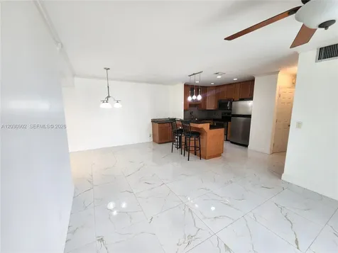 160 Cypress Club Drive Pompano Beach FL 33060