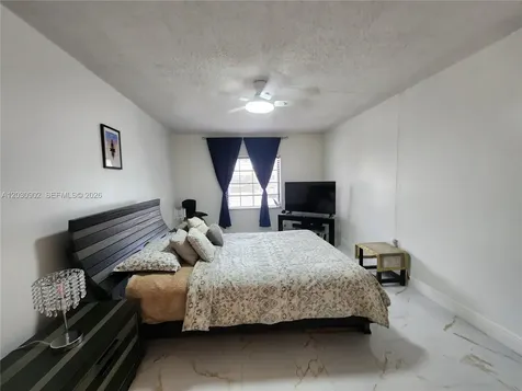 160 Cypress Club Drive Pompano Beach FL 33060