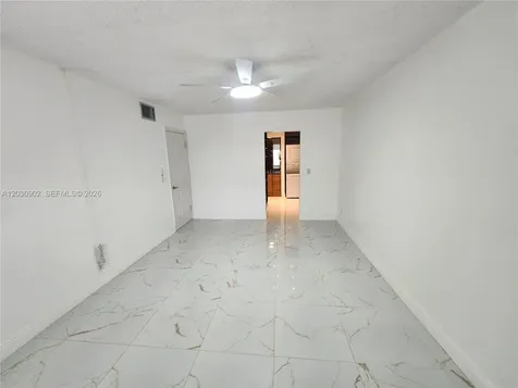160 Cypress Club Drive Pompano Beach FL 33060