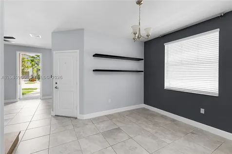 4813 NW 48th Terrace Tamarac FL 33319