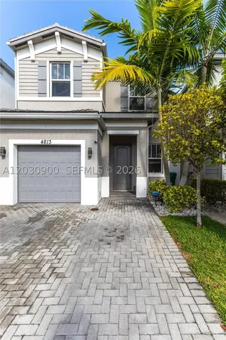 4813 NW 48th Terrace Tamarac FL 33319