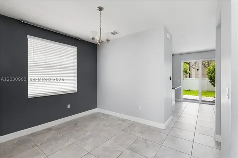 4813 NW 48th Terrace Tamarac FL 33319
