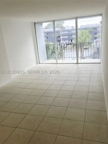 8821 W Flagler Street Miami FL 33174