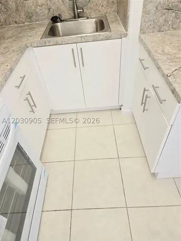 8821 W Flagler Street Miami FL 33174