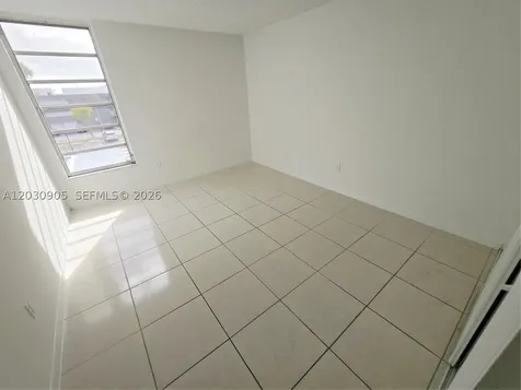 8821 W Flagler Street Miami FL 33174