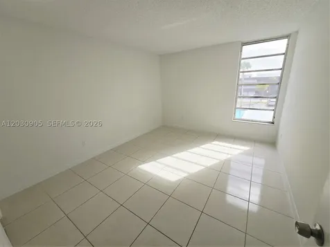 8821 W Flagler Street Miami FL 33174
