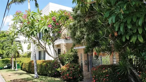 2131 Calais Drive Miami Beach FL 33141