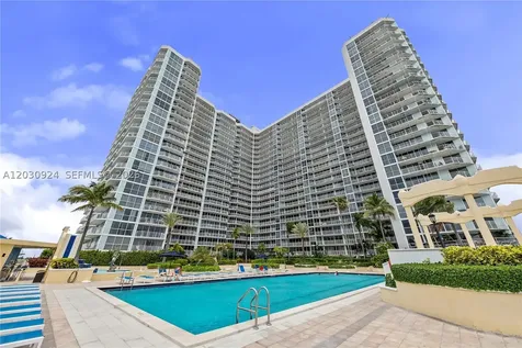 7601 E Treasure Drive North Bay Village FL 33141