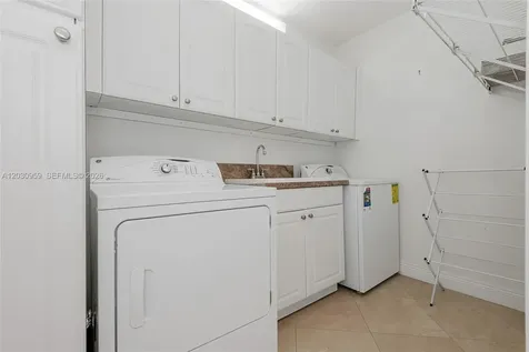 8855 Collins Avenue Surfside FL 33154