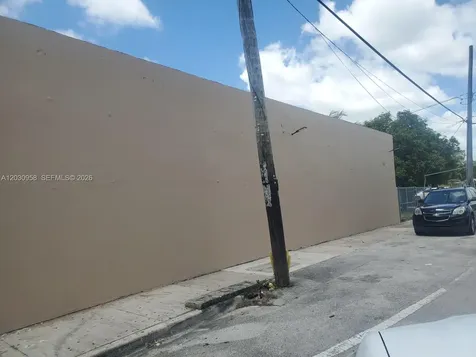 5180 NW 17th Avenue Miami FL 33142