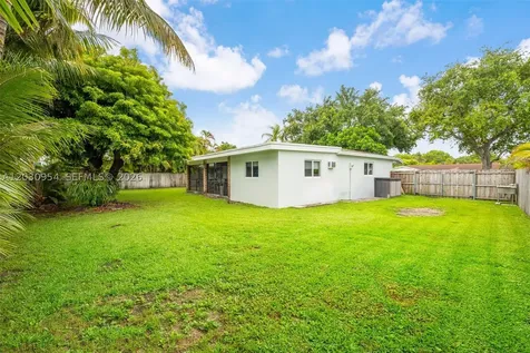 10421 SW 107th Street Miami FL 33176