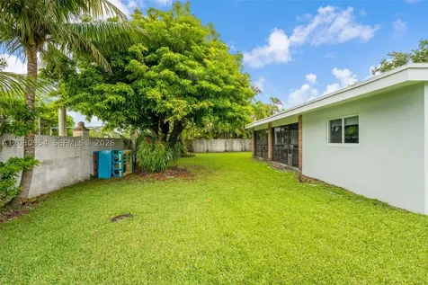 10421 SW 107th Street Miami FL 33176