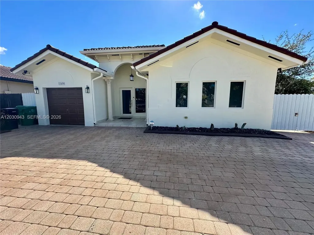 15490 SW 10th Street Miami FL 33194