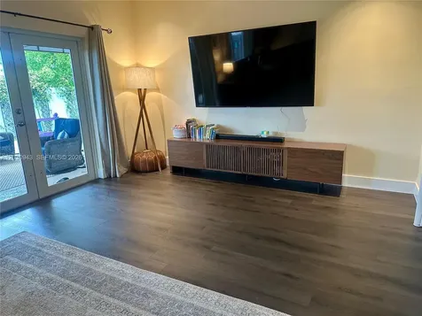 15490 SW 10th Street Miami FL 33194