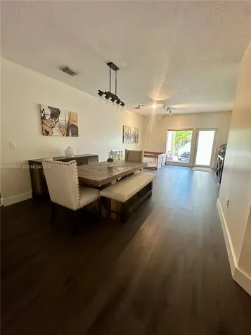 15490 SW 10th Street Miami FL 33194