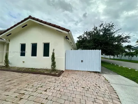 15490 SW 10th Street Miami FL 33194