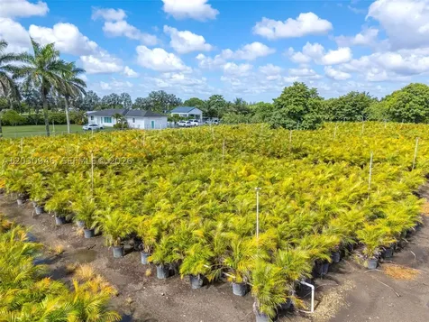 208 St SW 198 Avenue Miami FL 33187
