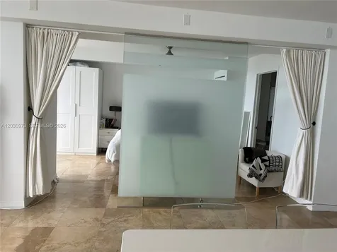 1670 Lincoln Court Miami Beach FL 33139