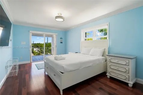 720 Boyd Drive Key Largo FL 33037