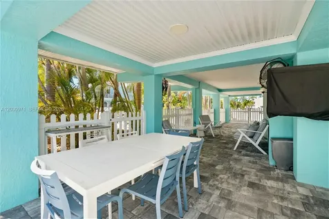 720 Boyd Drive Key Largo FL 33037