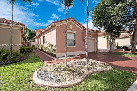 2327 NE 37th Terrace Homestead FL 33033