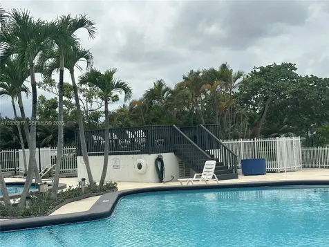 11358 SW 68th Terrace Miami FL 33173