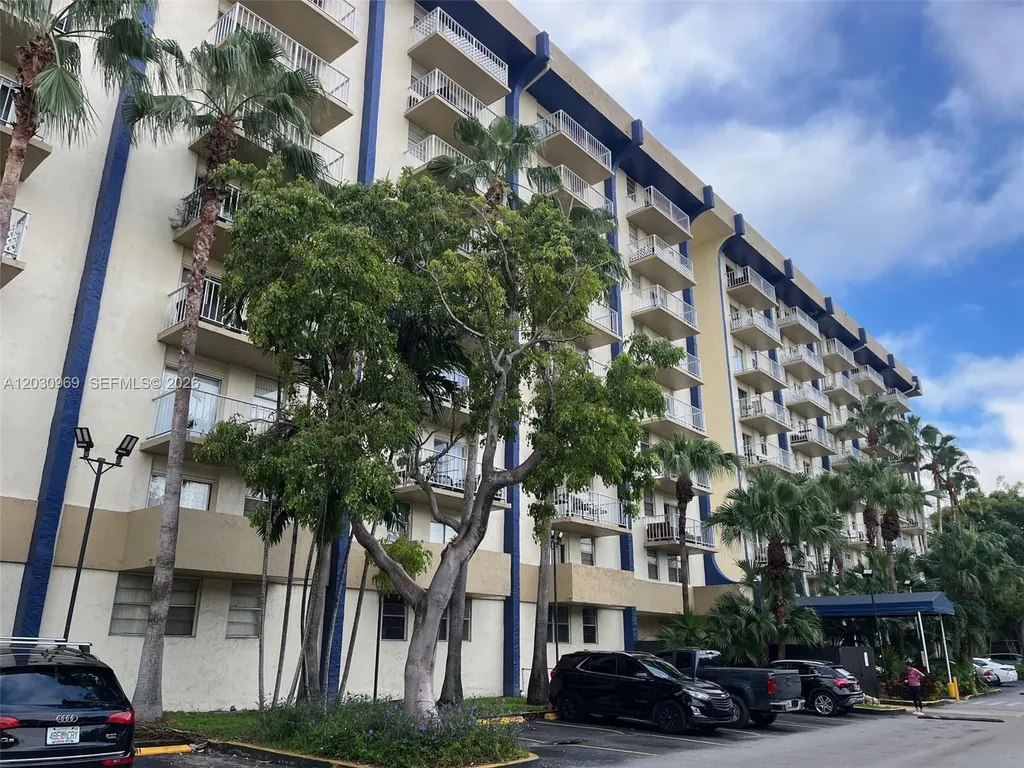 801 NW 47th Avenue Miami FL 33126
