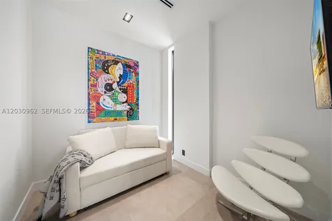 2380 NE 196th Street Miami FL 33180
