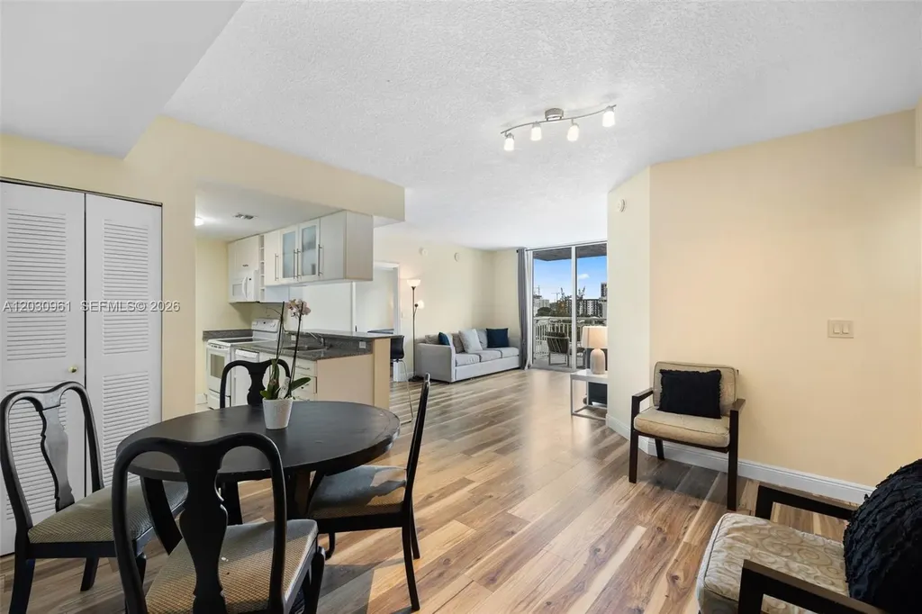 275 NE 18th Street Miami FL 33132