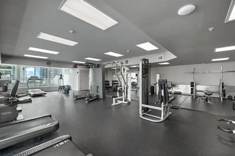 275 NE 18th Street Miami FL 33132