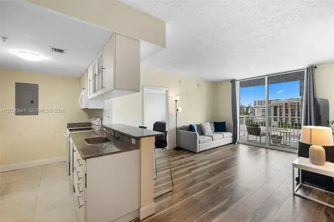 275 NE 18th Street Miami FL 33132