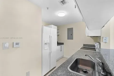 275 NE 18th Street Miami FL 33132