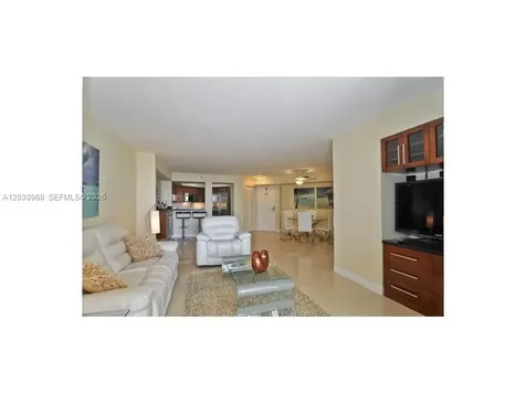 6767 Collins Avenue Miami Beach FL 33141