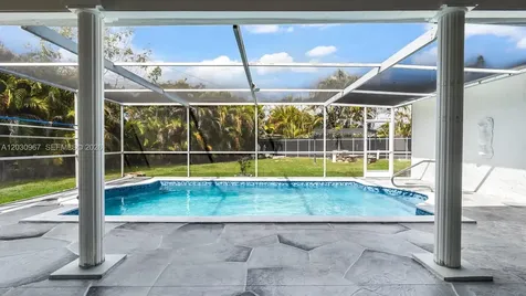 2377 NW 83rd Avenue Sunrise FL 33322