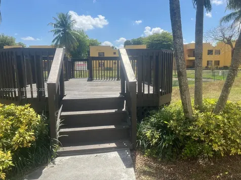 546 NW 114th Avenue Sweetwater FL 33172