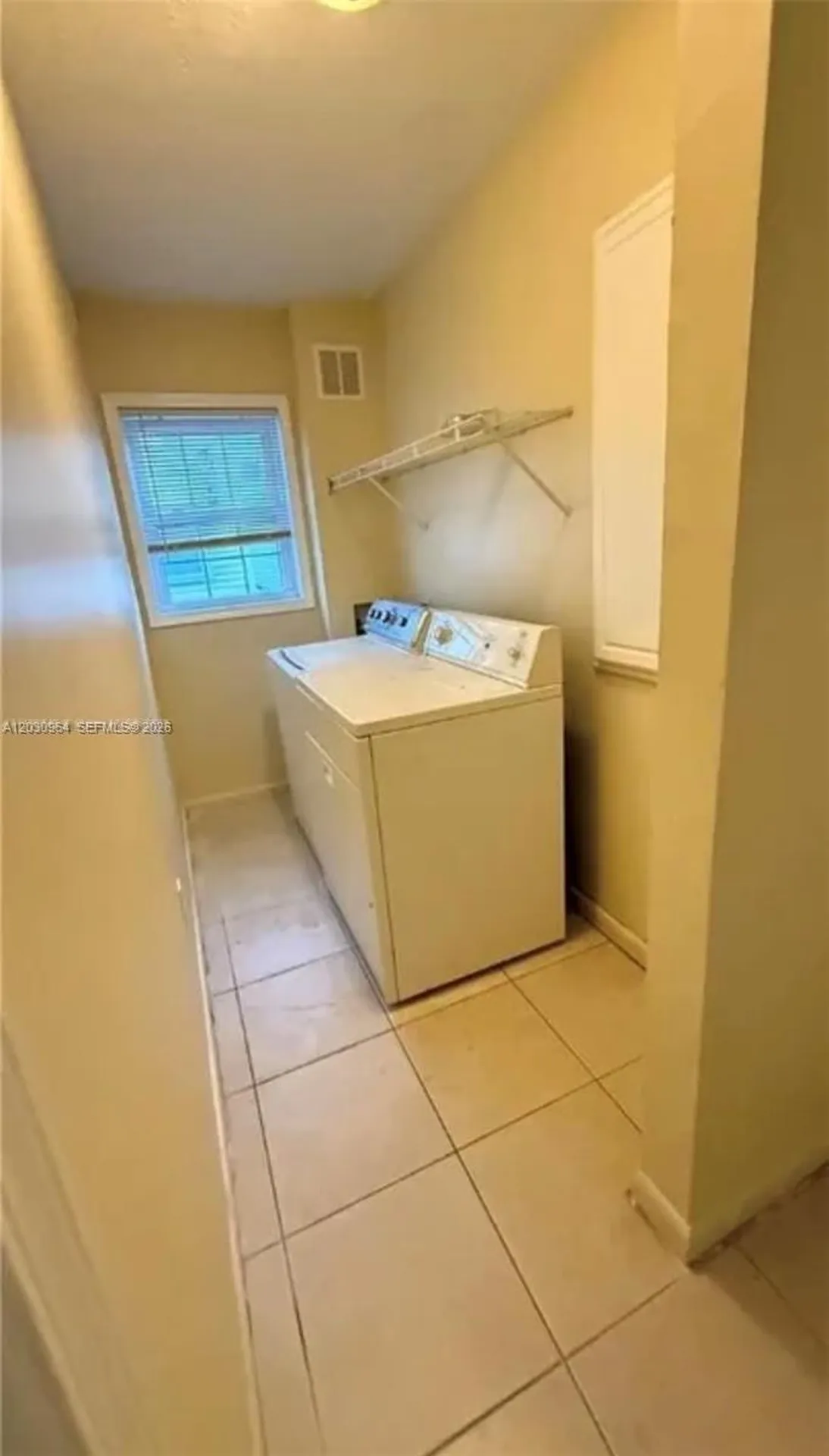 1742 SW 44th Terrace Fort Lauderdale FL 33317